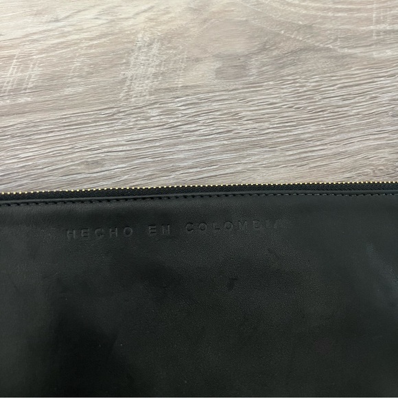 Nora Lozza Made in Colombia clutch - Picture 3 of 4